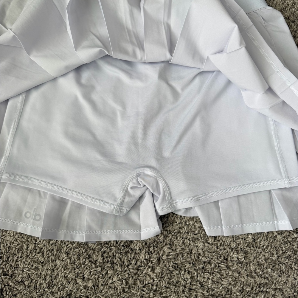 ALO Yoga White Varsity Tennis Skirt - Picture 6 of 10